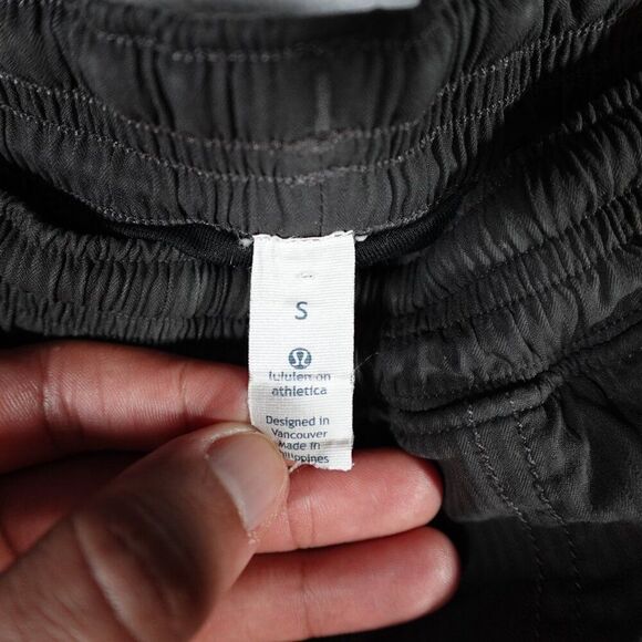 Lululemon Run Response Athletic Shorts Mens Small 8.5" Lined Running Gym Gray - Picture 3 of 8